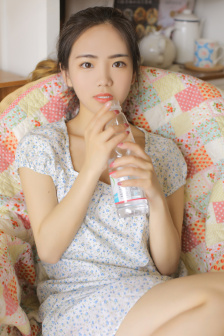 WRITE AS 大腿内侧